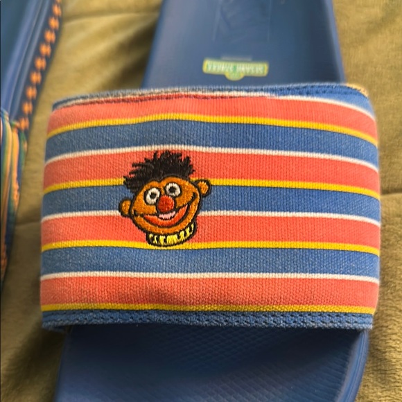 Vans Bert and Ernie Blue Sandals with Striped Accents main image 4